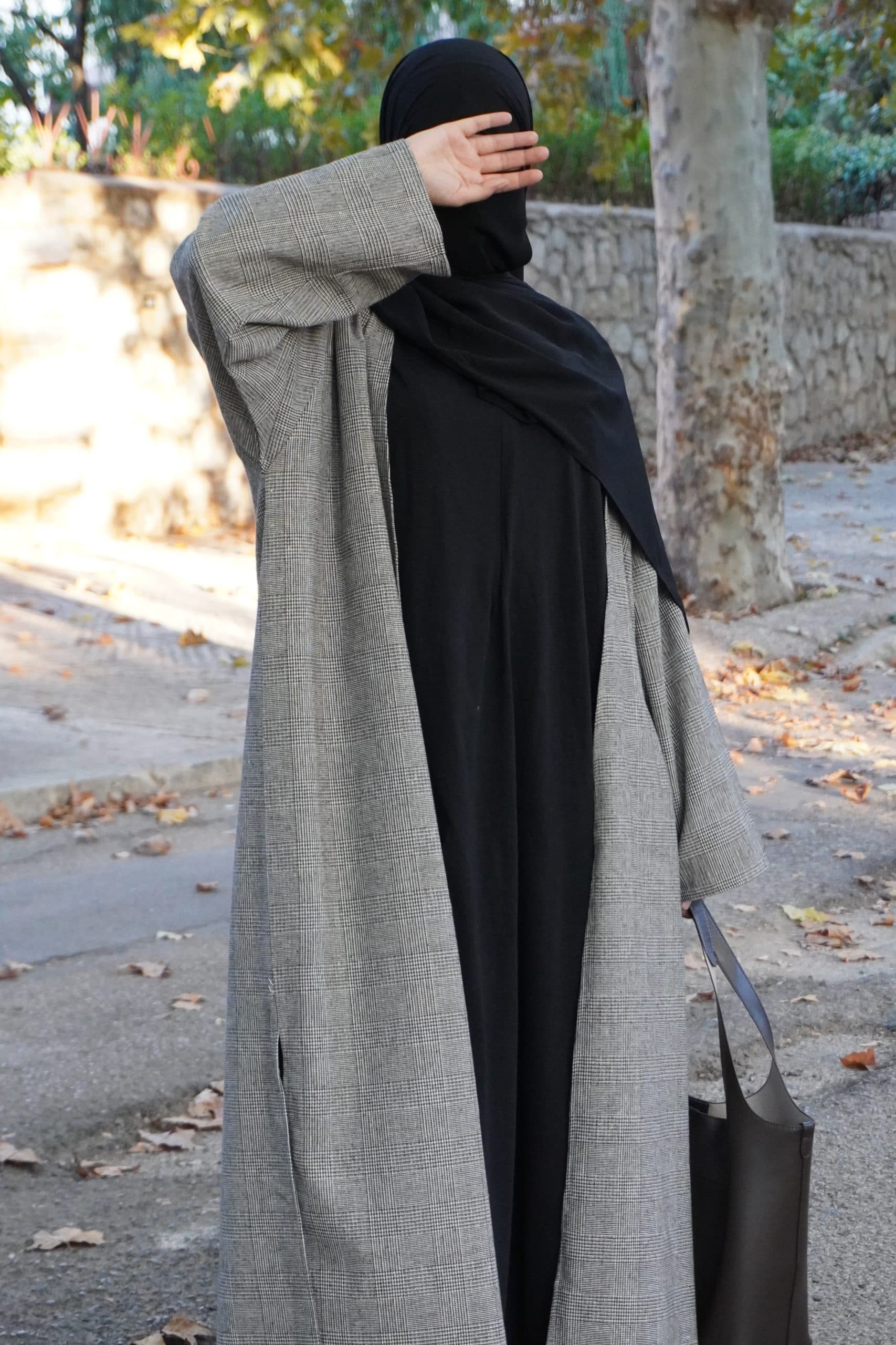 ABAYA ouverte MAJDA