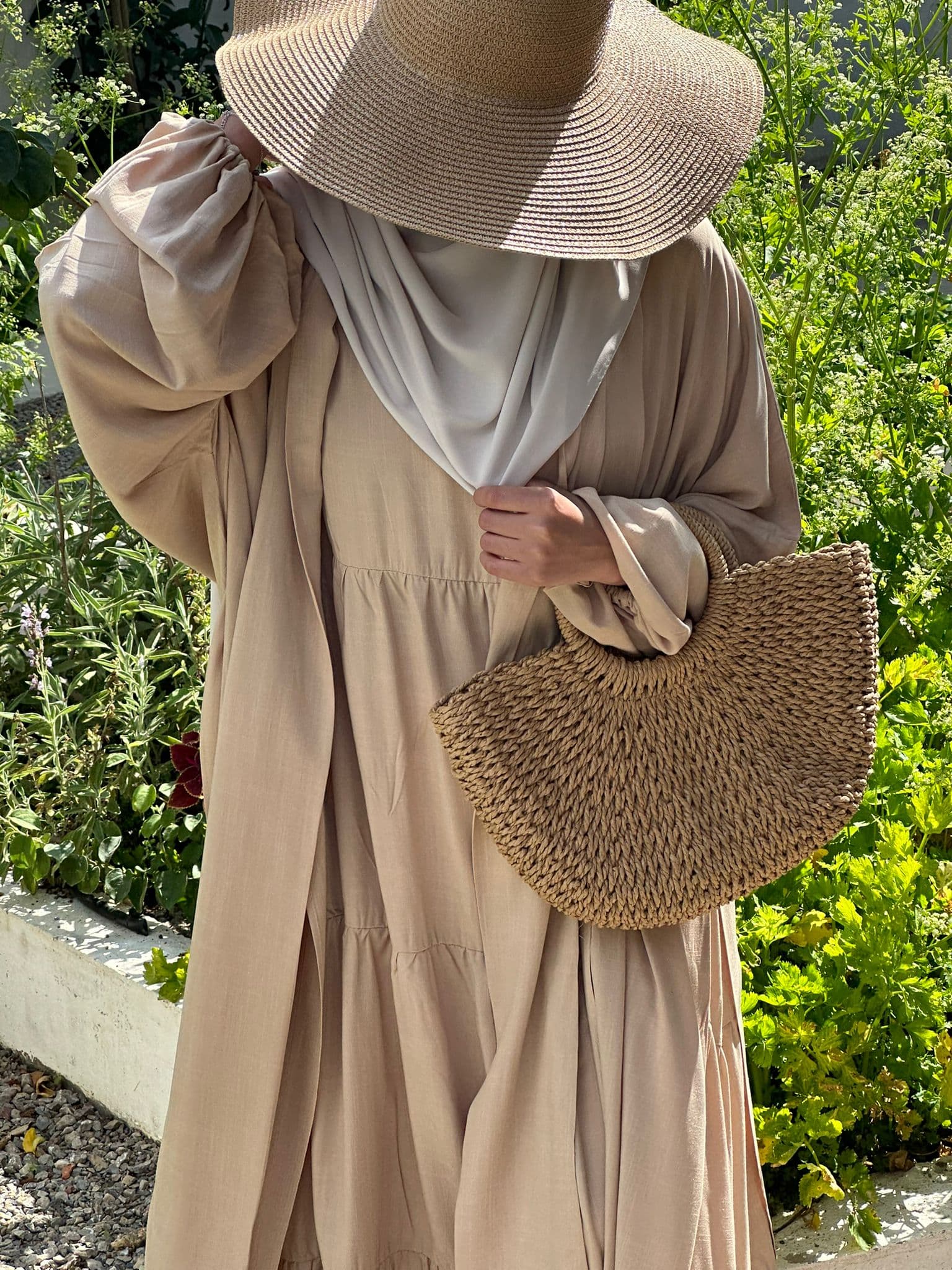 ABAYA ouverte NADYA en lin brun