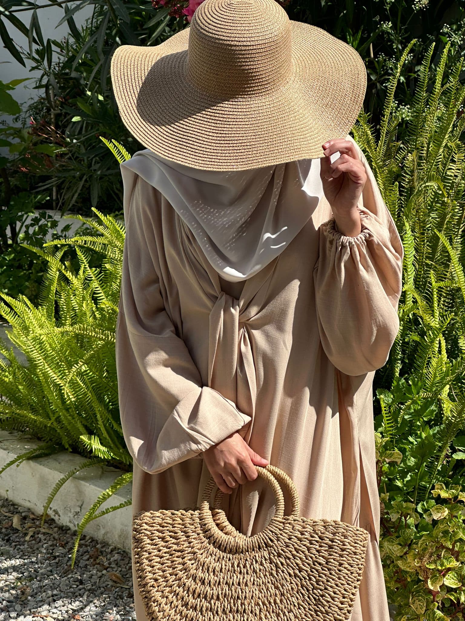 ABAYA ouverte NADYA en lin brun