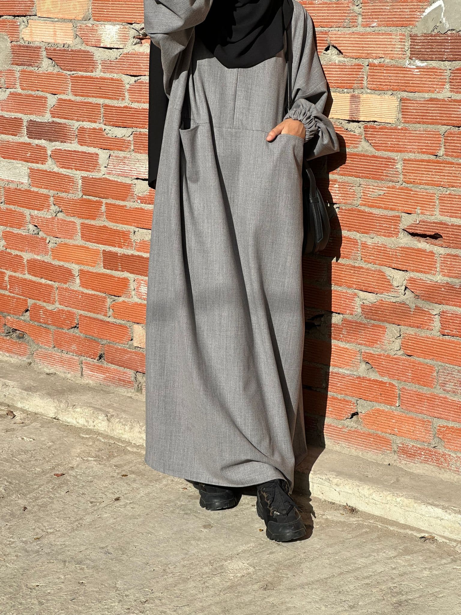 ABAYA SYRINA Gris clair unis