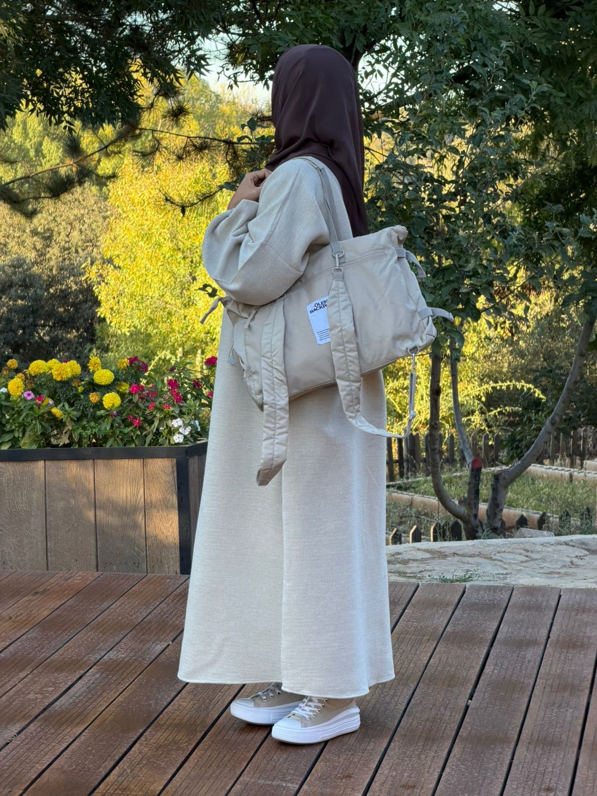 COMFY Beige