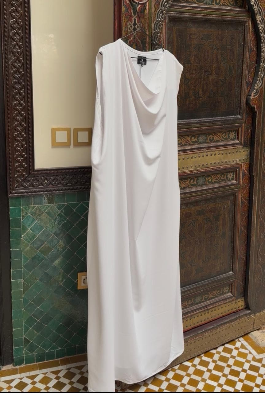 Sous abaya blanche drapée